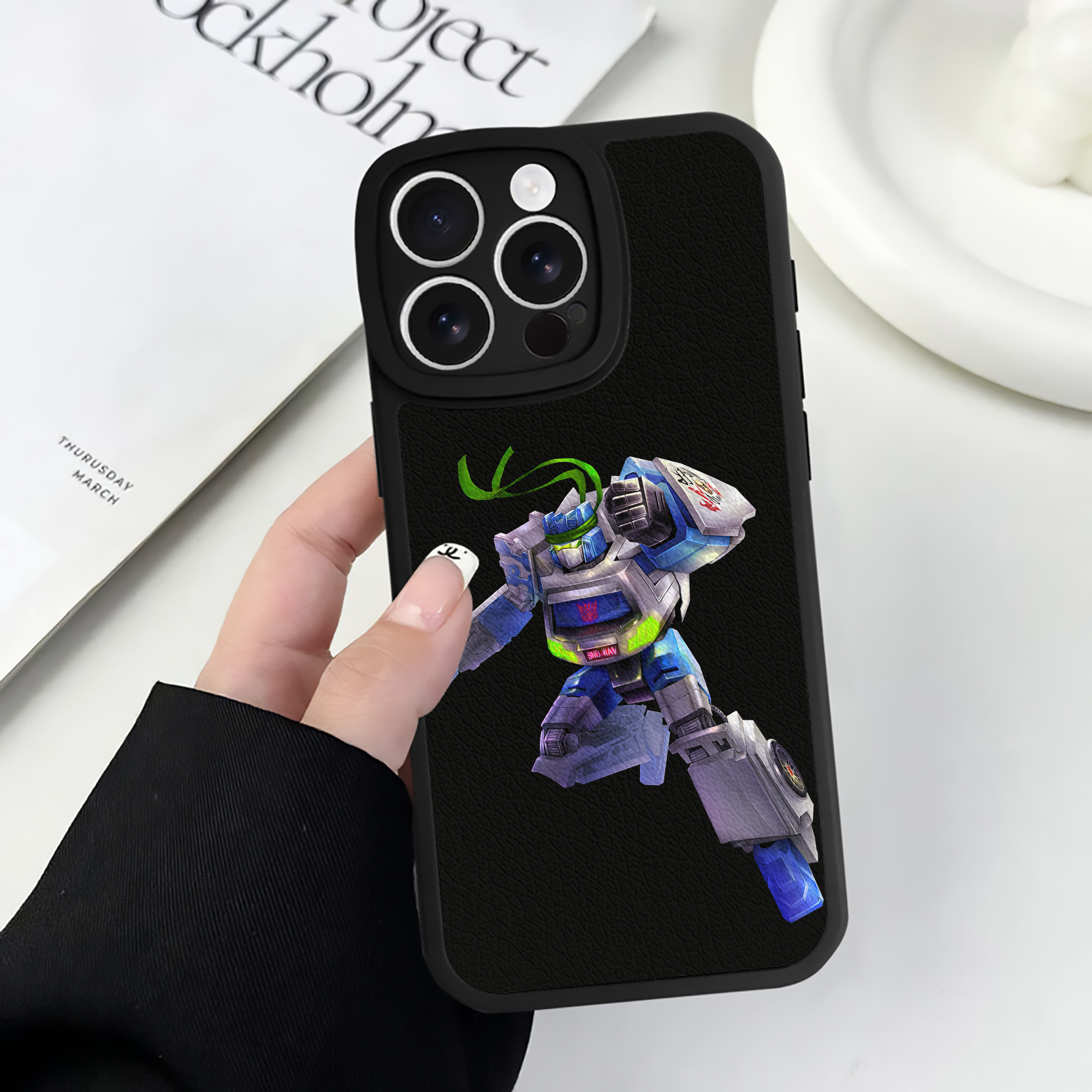 （画像用）  【iPhone 16シリーズ対応】シリコンスマホケース（レザー調） 材質：シリコン